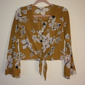 Flirty Flower Print Casual Top